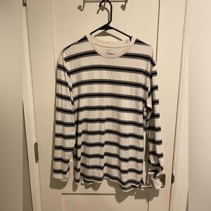 Long sleeve striped shirt